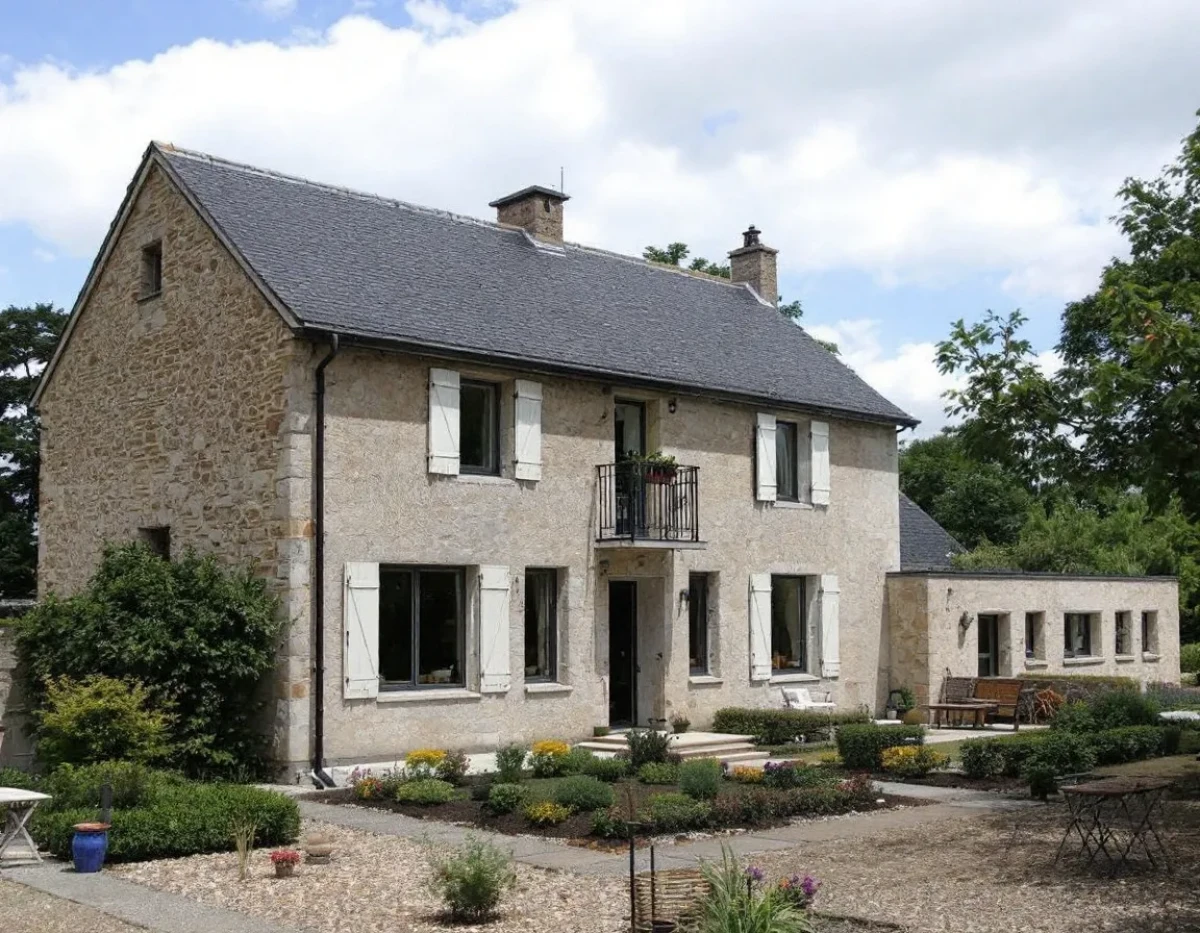 Optimiser le Coût de la Laine de Roche : Stratégies pour Réduire le Prix au Mètre Carré dans vos Projets de Construction